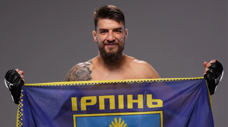 Воевал за Ирпень, прятал пояс среди руин и теперь покоряет UFC: история Ярослава Амосова