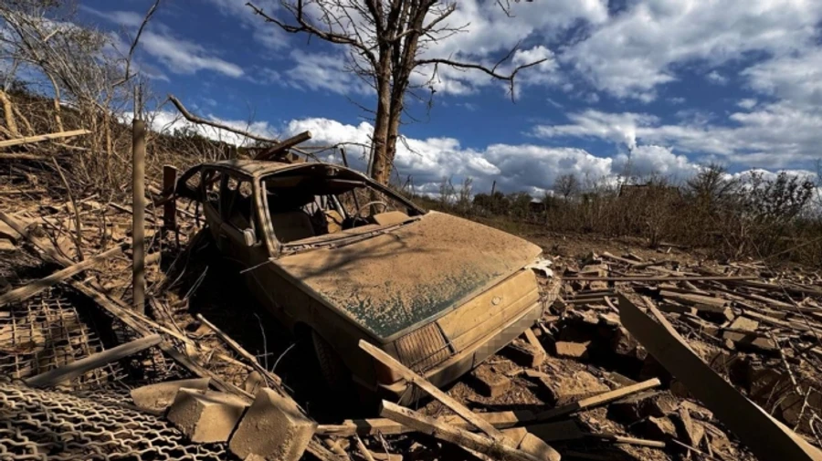 Six wounded in Russian bombing of Donetsk Oblast