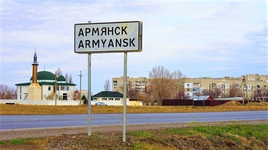 Occupiers preparing to flee from northern Crimea