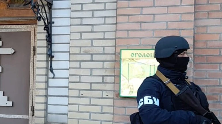 СБУ прийшла до УПЦ МП на Полтавщині: шукають руський мір
