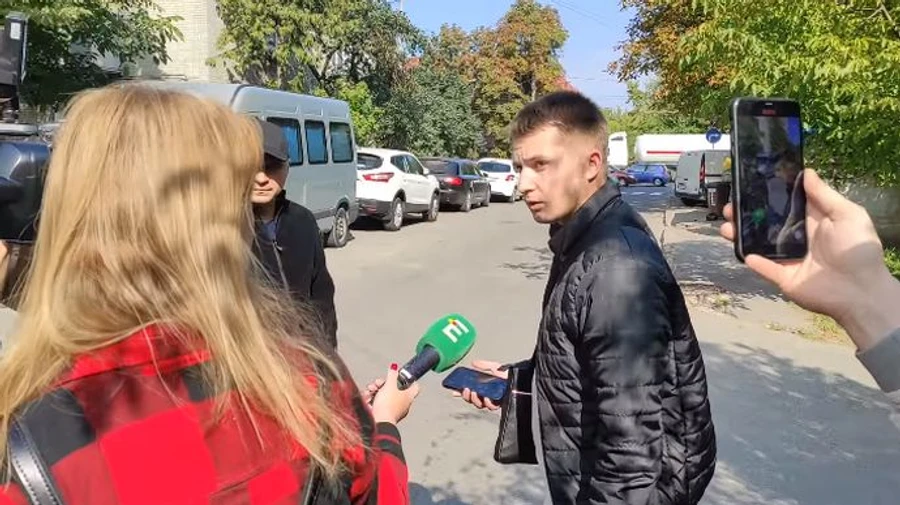 Обыск у волонтера Литинского связан с машинами для военных