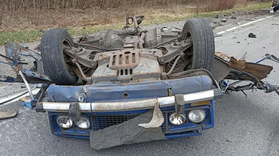 A car driven by a local resident exploded on the Chernihiv-Kyiv highway