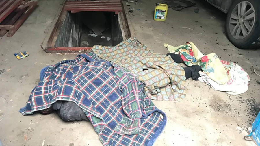 Russian occupiers torture a man in Trostianets