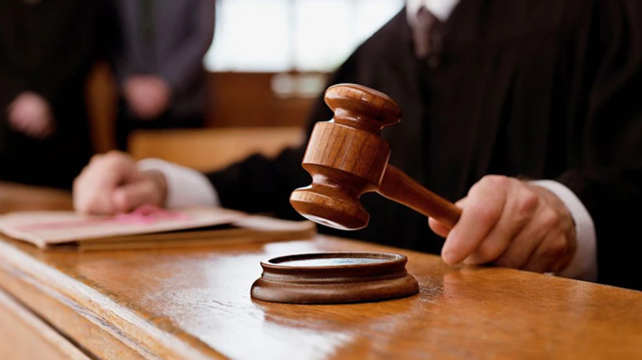 Одного з фігурантів справи про закупівлю неякісних катерів для ЗСУ арештували під заставу