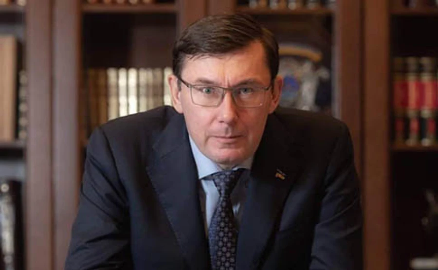 Луценко: Всіх, від власника NewsOne до ведучого, викликали на допит