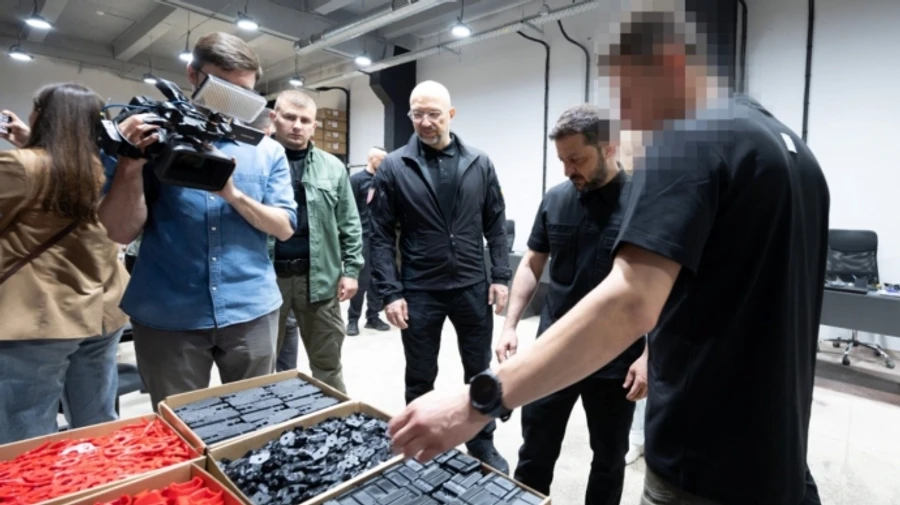 Zelenskyy tasks Ukrainian manufacturers with producing 1,000 interceptor drones per day