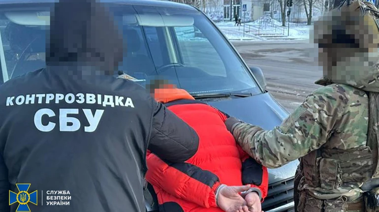 СБУ затримала агента ФСБ, який хотів вбити посадовця, що відповідає за підготовку оборони на Кіровоградщині