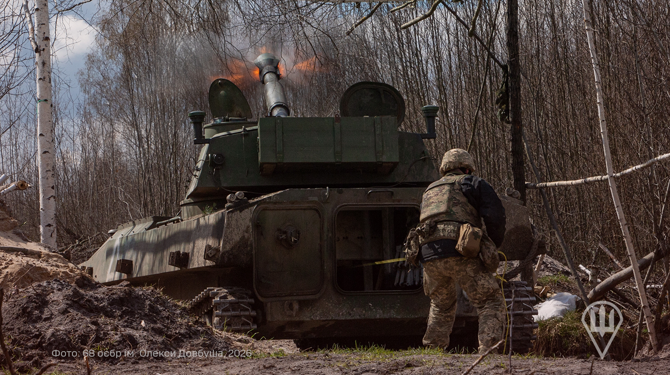 Strike Ukraine: Drone Attacks Target Russian Warships in Crimea