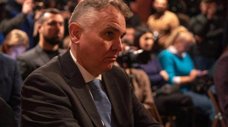 Ідеться про тотальну війну проти української ідентичності. Посол Нідерландів Єннес де Мол розповідає навіщо відновлювати культуру на прифронтових територіях