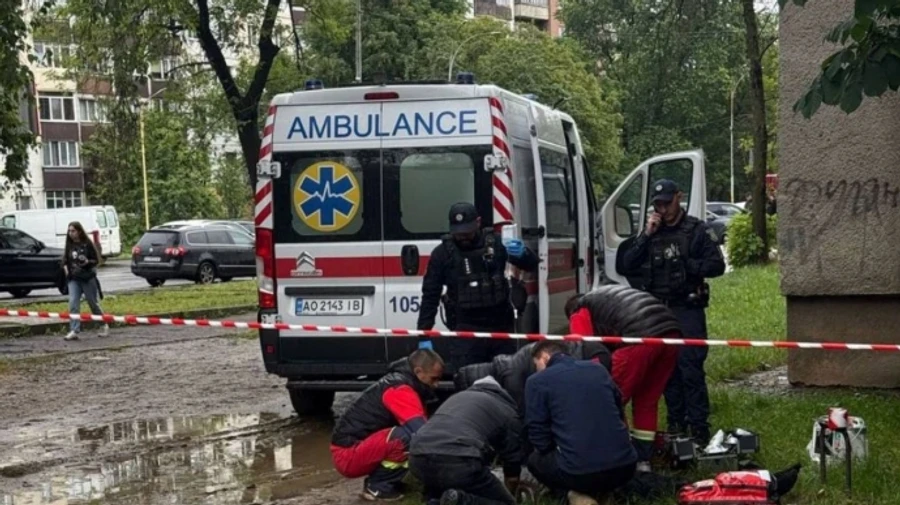 В Ужгороде студент покончил с собой, выпрыгнув с 6-го этажа общежития