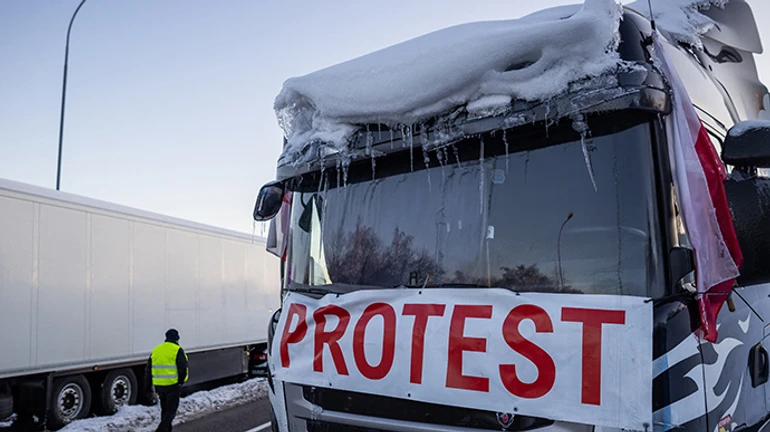 Baltic states send démarche to Poland over Ukrainian border blockade