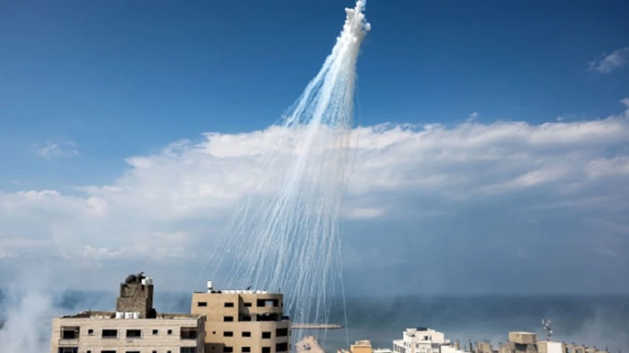 Human Rights Watch accuses Israel of using white phosphorus
