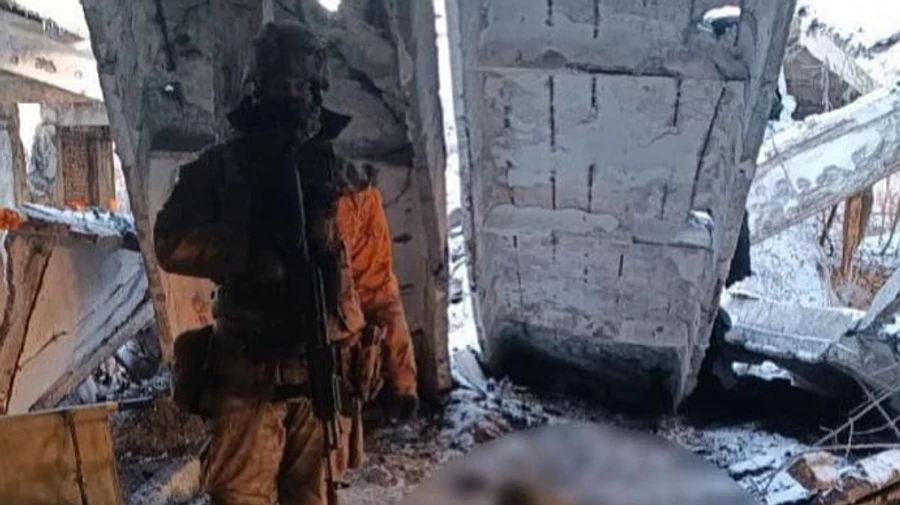 Ukraine’s border guards attack stronghold and push back Russian forces near Bakhmut