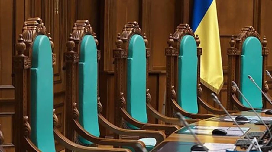 Венецианка рекомендует изменить законопроект о КСУ в редакции, которую поддерживают эксперты