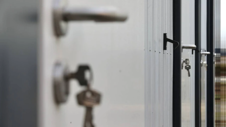 Львов: обустраивают первый контейнерный городок для переселенцев