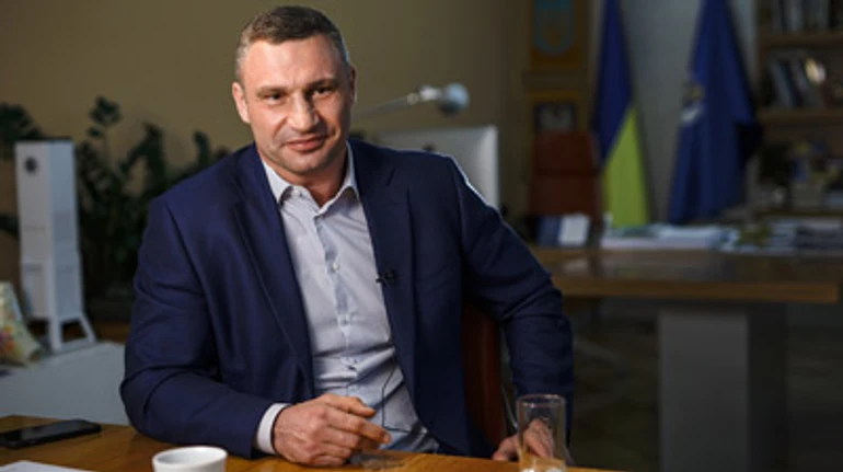 Виталий Кличко: Люди приходят, начинают рассказывать: Виталий, давай, иди в президенты