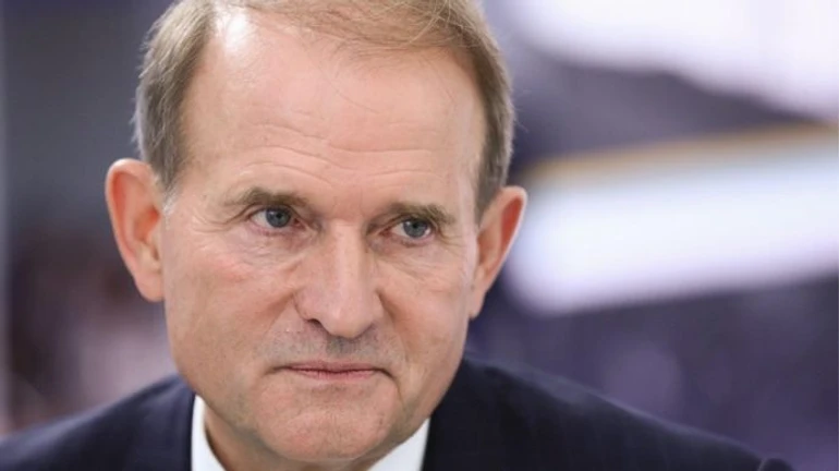 Суд арестовал яхту Медведчука, которая заходила в Крым