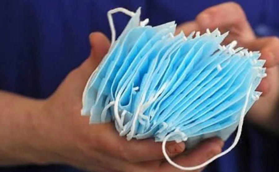 Facebook и Instagram запретят рекламу медицинских масок