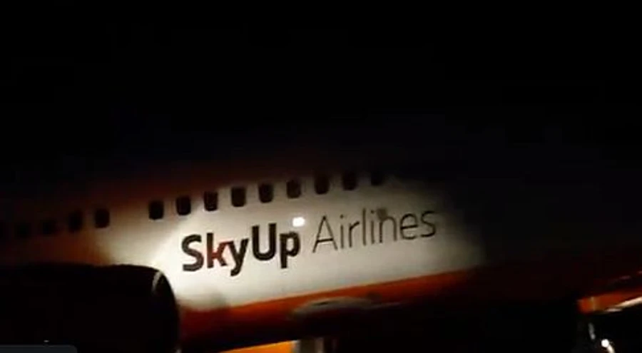 Самолет для эвакуации украинцев из Уханя вылетел – Гончарук