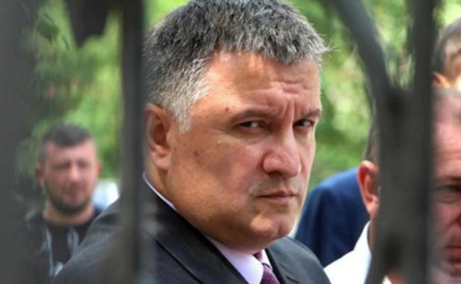 Аваков остается на посту под персональную ответственность Зеленского