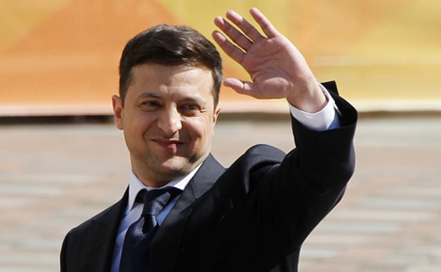 День Независимости от Зеленского: марш ветеранов, минута молчания и музыкальный флешмоб