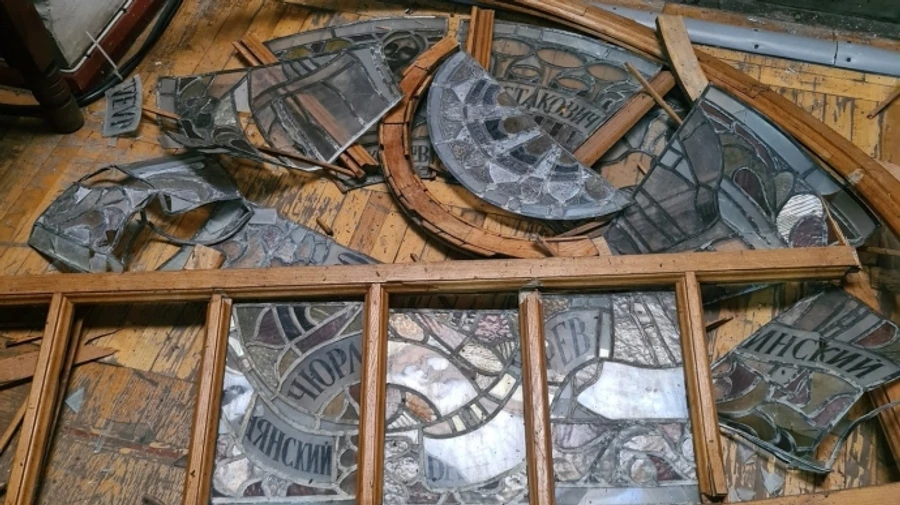 Russia damages House of Organ and Chamber Music in Dnipro: stained glass windows shattered