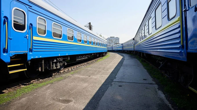 УЗ обмежила рух потягів через обстріли Миколаївщини