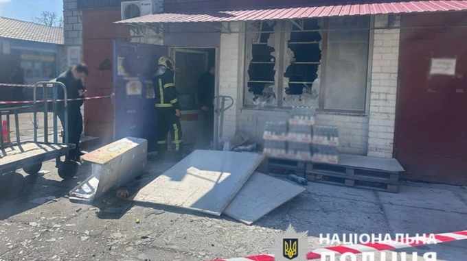 У Киеве на рынке Юность произошел взрыв – двое погибших