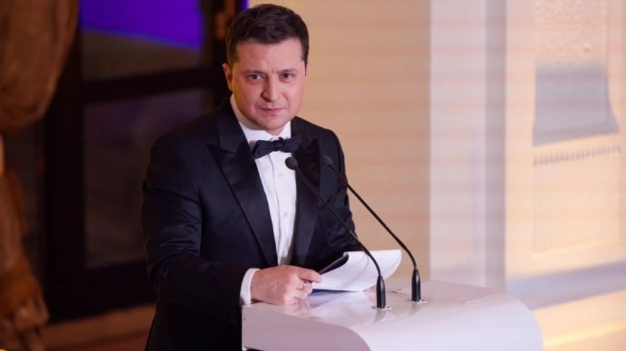 Президентский рейтинг: Зеленский в первом туре набирает больше всех