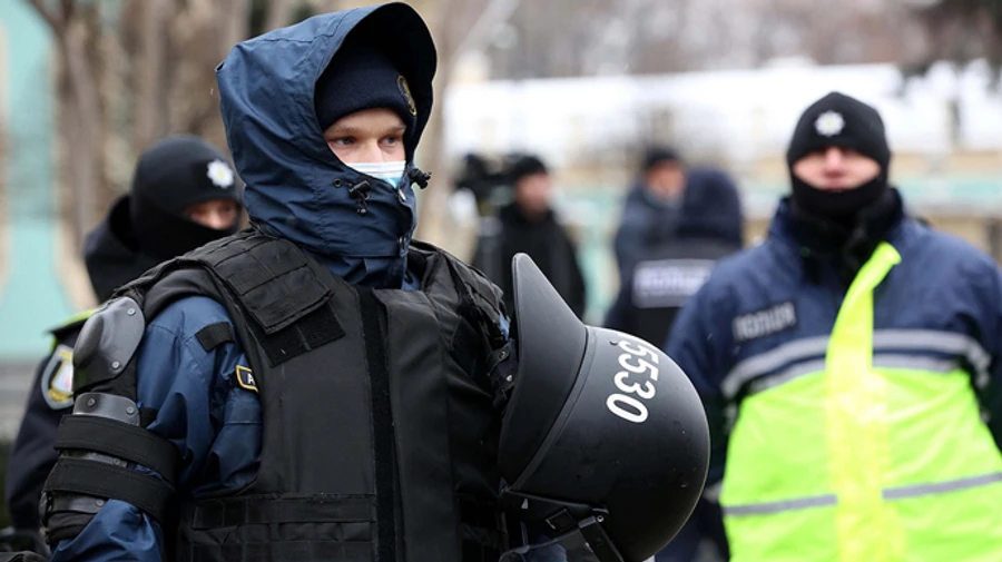 Поліції хочуть підняти зарплати за рахунок штрафів і акцизів 