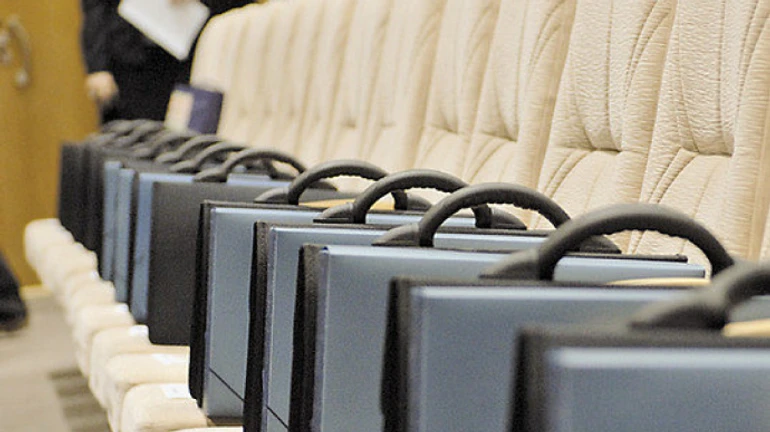 Рада дозволила держслужбовцям залишатися на посаді до 70-річного віку