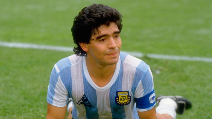 Умер футболист Диего Марадона