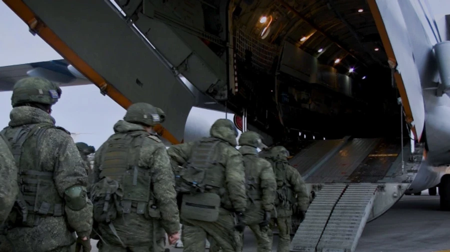 Россия вербует на Донбассе миротворцев для Карабаха – разведка