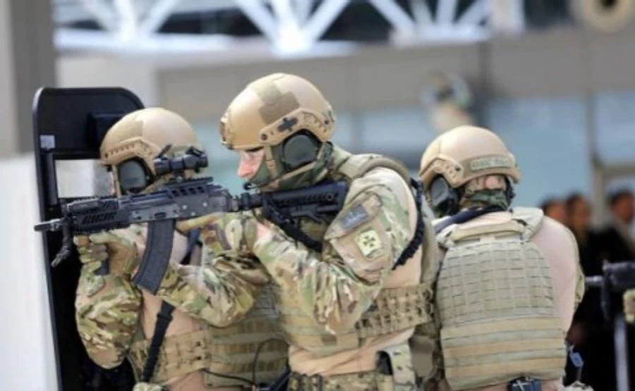 С толпами на Пасху будет бороться спецназ – МВД