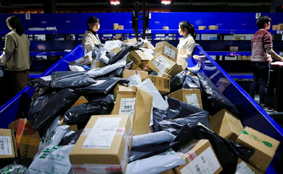 Коронавірус не поширюється через посилки з Китаю – Укрпошта