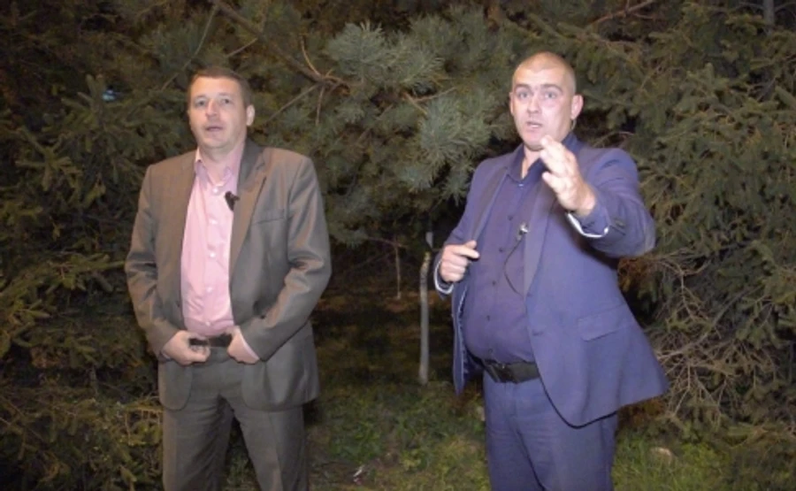 В УДО кажуть, що журналістів не били: Перечепився, падав, схопився