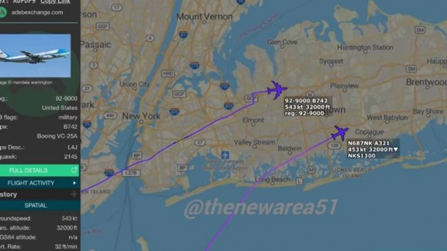 В небе Нью-Йорка пассажирский самолет приблизился к борту с Трампом: это испугало авиадиспетчера