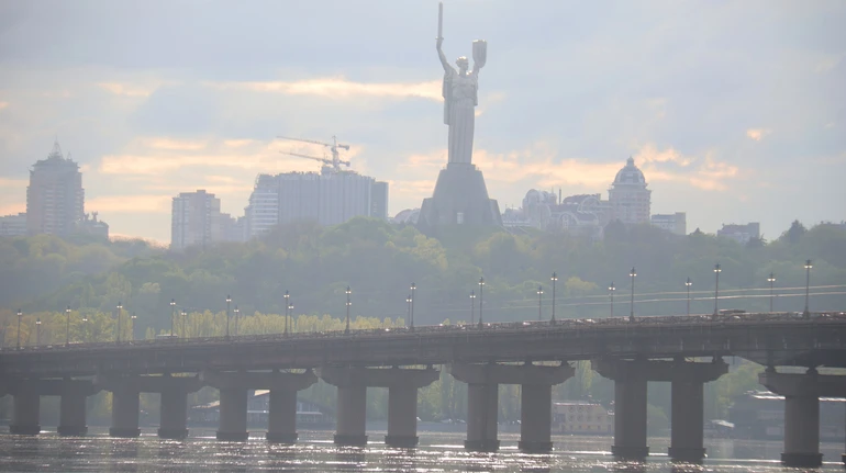 Остаточный ресурс - ноль лет. Что будет с мостом Патона в Киеве