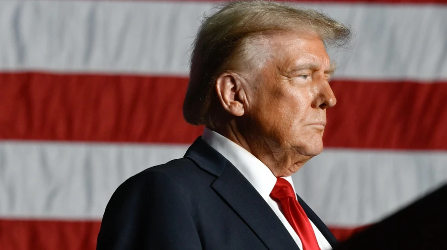 Трамп підписав укази про обмеження громадянства за правом народження