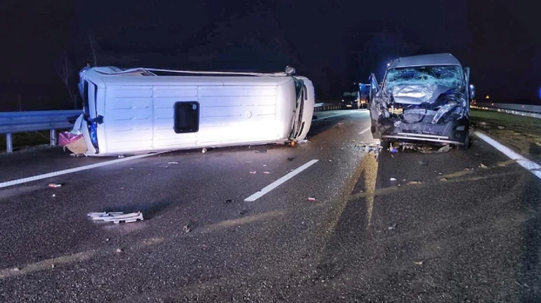 В Польше попали в ДТП 12 украинцев, пятеро госпитализированы