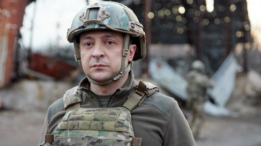 Зеленський про окупацію: рублі – хіба що на вагу і маргінали-політики зі смітників не допоможуть