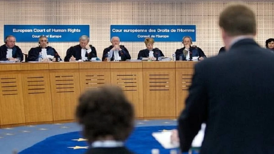 ЕСПЧ отклонил иск против британской пекарни, отказавшейся печь торт с гей-лозунгом