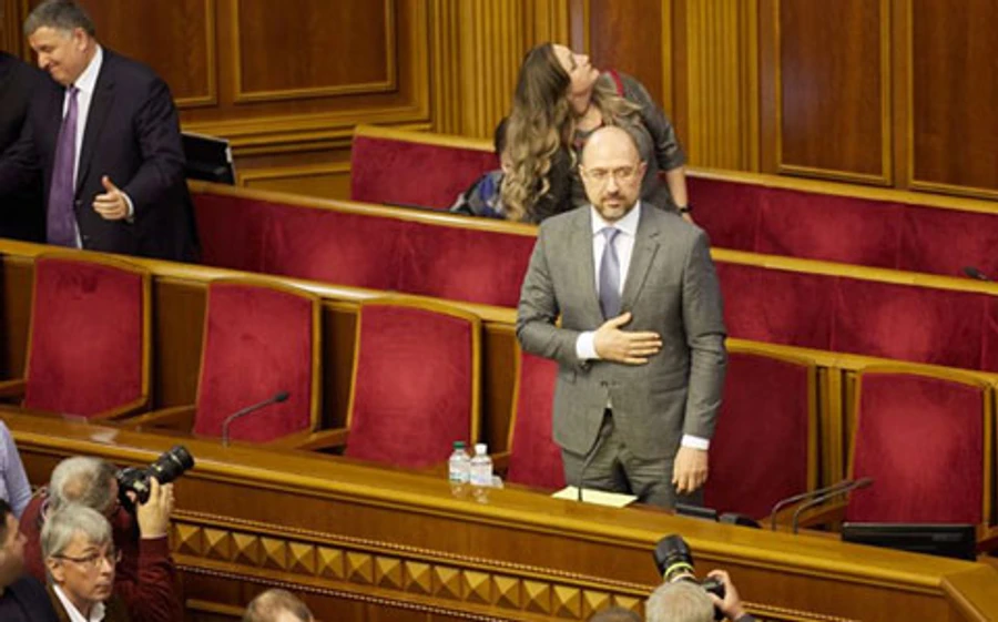 12 комітетів Ради завернули програму Кабміну