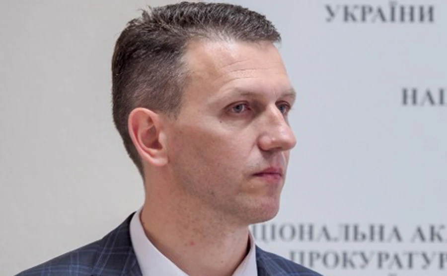 Труба заявив, що знайшов у себе прослушку