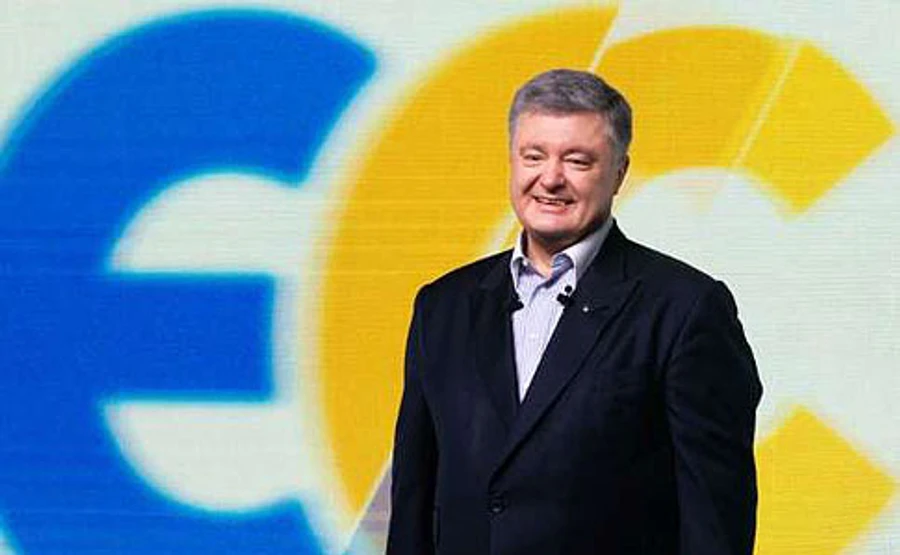 Ко фракции Порошенко присоединилось двое самовыдвиженцев