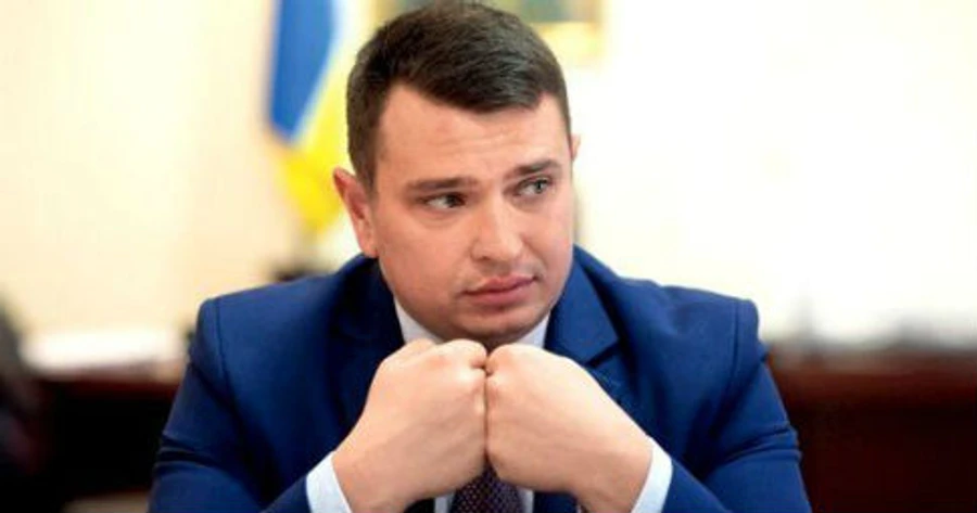 Оборонный скандал: НАБУ объяснил, как фирма Гладковского исчезла из дела