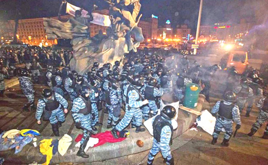 Проти силовика, який розігнав студентів на Майдані, завершили розслідування