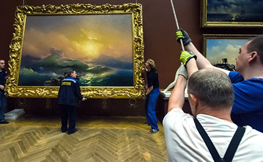 Aivazovsky Paintings Moved from Crimea to Moscow