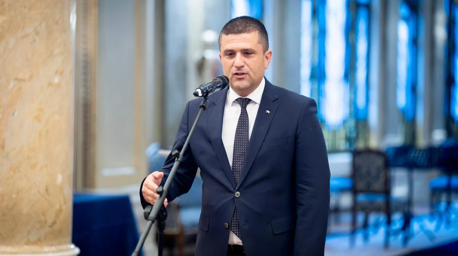 Romanian defence minister comments on increasingly frequent drone incidents in the country