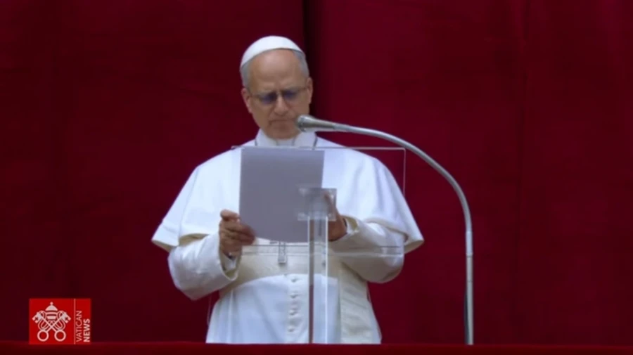 New Pope mentions Ukraine in Sunday prayer
